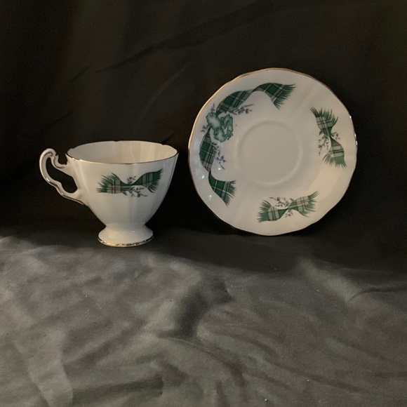 Royal Adderley Tea Cup/Saucer Cape Breton Tartan - Picture 1 of 3